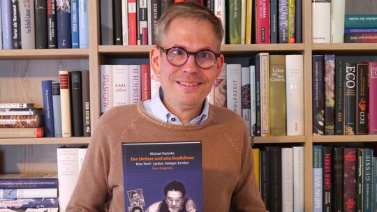 Der Nickenicher Historiker Michael Harbeke legt eine umfangreiche Biografie über den Andernacher Fritz Werf vor. Auf 240 Seiten