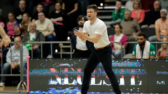 Baskets-Coach Stephan Dohrn sieht dem Spiel in Magdeburg optimistisch entgegen.