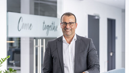 Evangelos Botinos, Geschäftsführer der rz Media GmbH Evangelos Botinos, Geschäftsführer der rz Media GmbH