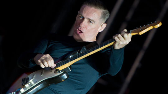 30 Konzerte sind für die kommende Kunstrasen-Saison geplant, wobei der Auftritt des kanadischen Rockstars Bryan Adams am 6. Juli