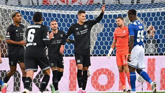 Lech Posen - Bayer Leverkusen Lech Posen - Bayer Leverkusen
