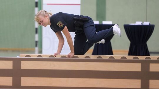 Polizei Rheinland-Pfalz führt neuen Fitnesstest ein Polizei Rheinland-Pfalz führt neuen Fitnesstest ein