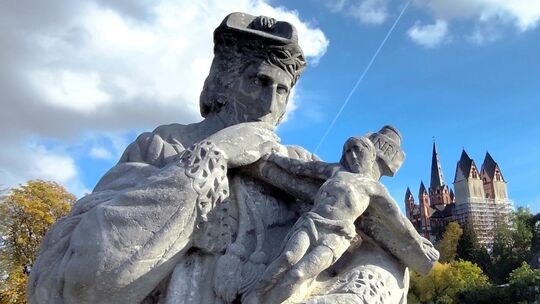 Der Nepomuk in Limburg lockt viele Fotografen an. In Balduinstein hofft man auf eine ähnliche Anziehungskraft.