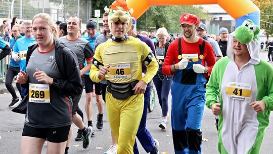 Auch Super Mario und seine Kumpels ließen es sich nicht nehmen, in Hachenburg dabei zu sein.