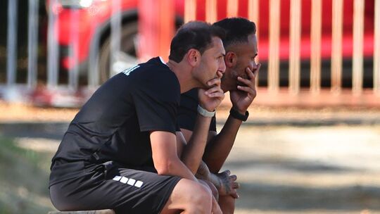 Daniel Alves (links) und Hussen Harmouch haben am vergangenen Wochenende bei der 0:7-Niederlage im Worms zum letzten Mal an der