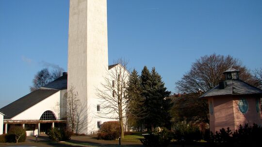 Heute Abend findet in der Friedenskirche in Kirchberg die Veranstaltung „Electronic Sacrament“ statt. Los geht es um 19 Uhr.