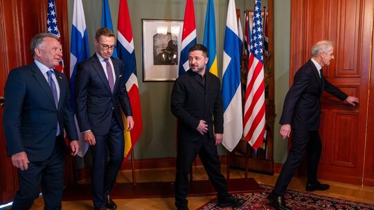 Ukraine-Krieg - Selenskyj zu Gesprächen in Oslo