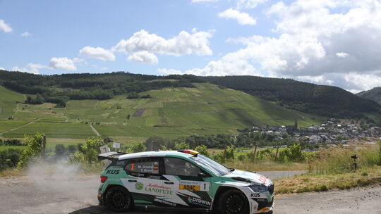 Die Rallye ADAC Mittelrhein in der Eifel-Mosel-Region mit ihren Strecken unter anderem entlang der Weinberge ist Geschichte: Der Die Rallye ADAC Mittelrhein in der Eifel-Mosel-Region mit ihren Strecken unter anderem entlang der Weinberge ist Geschichte: Der