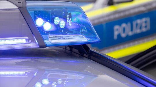 Polizei - Symbolbild Polizei - Symbolbild