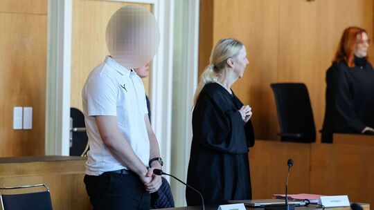 Prozess wegen schweren sexuellen Missbrauchs Prozess wegen schweren sexuellen Missbrauchs
