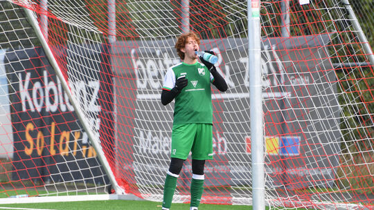 Lahnsteins Keeper Vincenzo Quinto muss am Sonntag in Niederberg passen.