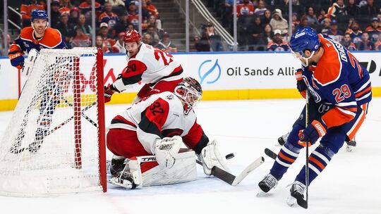 Edmonton Oilers - Carolina Hurricanes Edmonton Oilers - Carolina Hurricanes