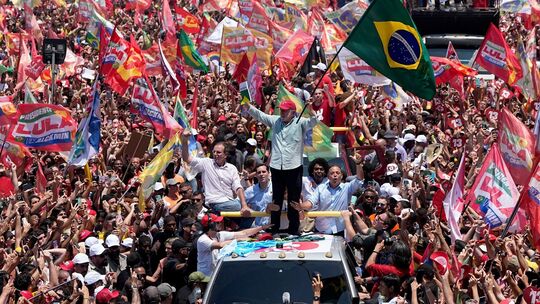 Vor der Stichwahl in Brasilien Vor der Stichwahl in Brasilien