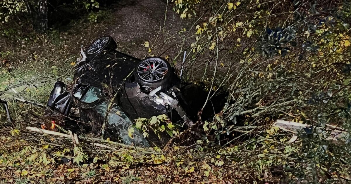 Feuerwehr Stromberg im Einsatz: Auto durchbricht Leitplanke auf A61 nahe ...