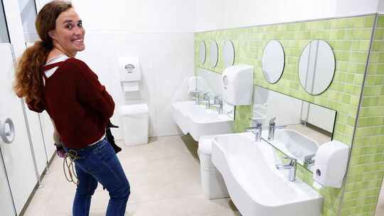 Da müssen sich Eltern keine Sorge machen, auch für Hygiene ist im gerade eröffneten Blandine-Merten-Haus, einer hochwassergeschü