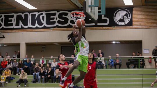109:72 gegen BBV Saarbrücken: Treis-Kardener gewinnen das „Dunking ...