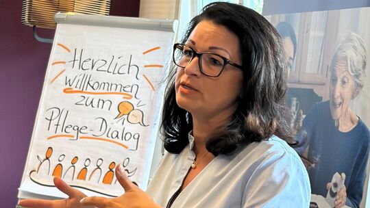 Irini Langensiepen ist Pflegeberaterin und erklärt im Gespräch mit unserer Zeitung, was notwendig ist, damit Menschen, die plötz Irini Langensiepen ist Pflegeberaterin und erklärt im Gespräch mit unserer Zeitung, was notwendig ist, damit Menschen, die plötz