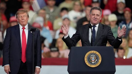 US-Präsident Trump und Audi-Chef Döllner US-Präsident Trump und Audi-Chef Döllner