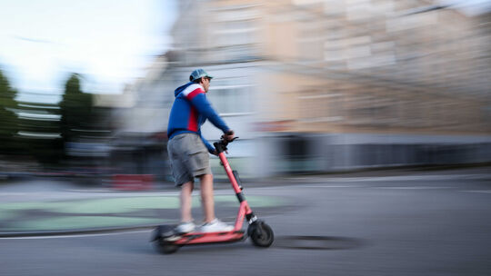 In Koblenz kann man bisher keine E-Scooter ausleihen, obwohl es schon Anfragen von Anbietern dafür gegeben hat. In Koblenz kann man bisher keine E-Scooter ausleihen, obwohl es schon Anfragen von Anbietern dafür gegeben hat.