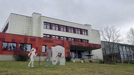 Wird aus der bestehenden Realschule plus im Brohltal doch die zweite Integrierte Gesamtschule im Kreis Ahrweiler? Die FWG bringt