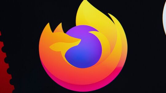 Das Firefox-Logo auf einem Laptop Das Firefox-Logo auf einem Laptop