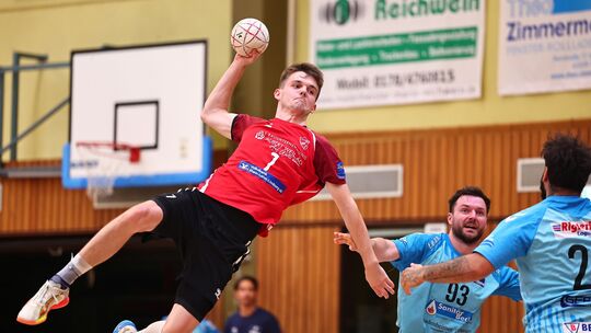 Herr der Lüfte: Christoph Horn dürfte nach überstandener Verletzung am Samstag in Oberursel wieder eine Option für den Holzheime