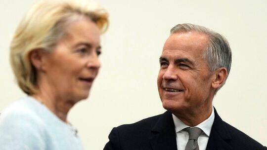 Ursula von der Leyen und der kanadische Premier Mark Carney